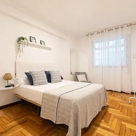 Gran Plaza America Con Parking Apartment Vigo